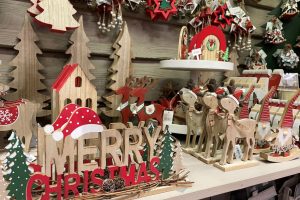 Make memories at Christmas and throughout the year 10 Make memories at Christmas and throughout the year 9