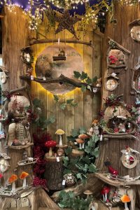 Make memories at Christmas and throughout the year 26 Make memories at Christmas and throughout the year 25